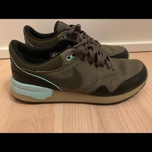 Nike Odyssey sneakers sz. 10